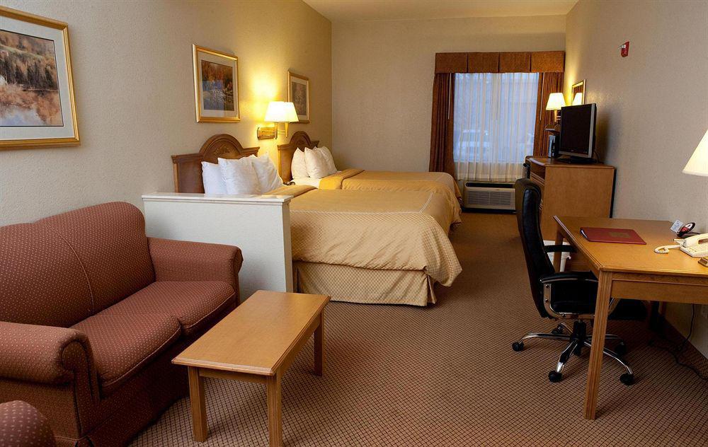 Comfort Suites Tyler South Room photo